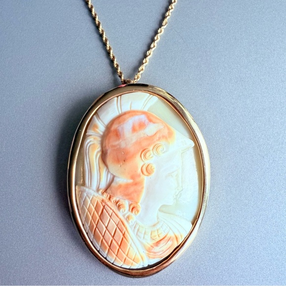 Vintage 14K Gold Exquisite Cameo Shell Athena HUGE Oval Brooch Pin/ Pend… - Picture 14 of 17